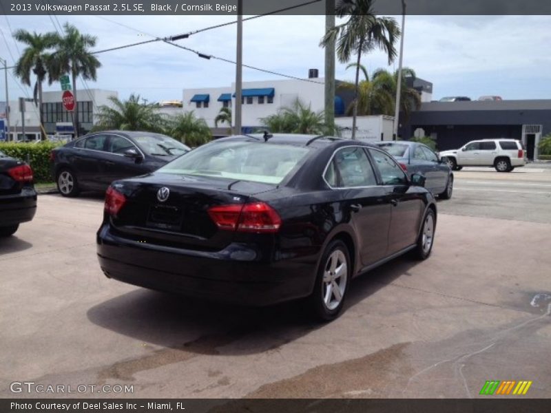 Black / Cornsilk Beige 2013 Volkswagen Passat 2.5L SE