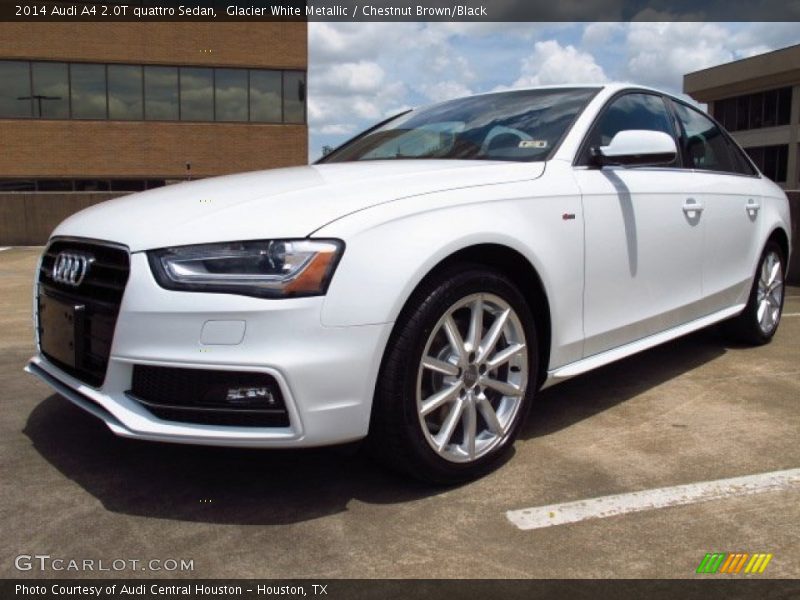 Front 3/4 View of 2014 A4 2.0T quattro Sedan