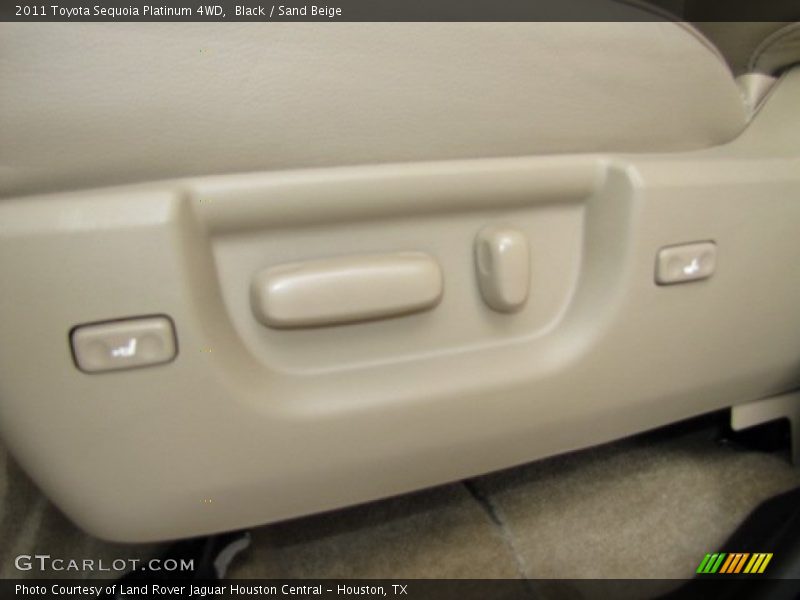 Black / Sand Beige 2011 Toyota Sequoia Platinum 4WD