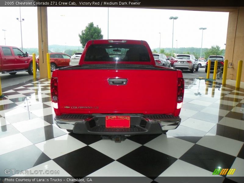 Victory Red / Medium Dark Pewter 2005 Chevrolet Colorado Z71 Crew Cab