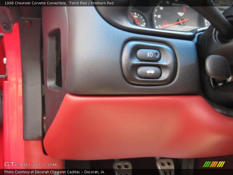 Torch Red / Firethorn Red 1998 Chevrolet Corvette Convertible