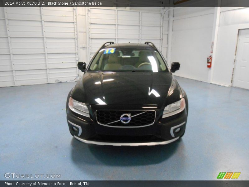 Black Stone / Sandstone Beige 2014 Volvo XC70 3.2