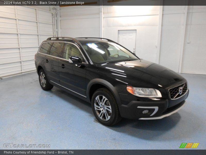 Black Stone / Sandstone Beige 2014 Volvo XC70 3.2