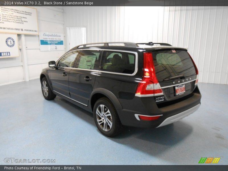 Black Stone / Sandstone Beige 2014 Volvo XC70 3.2