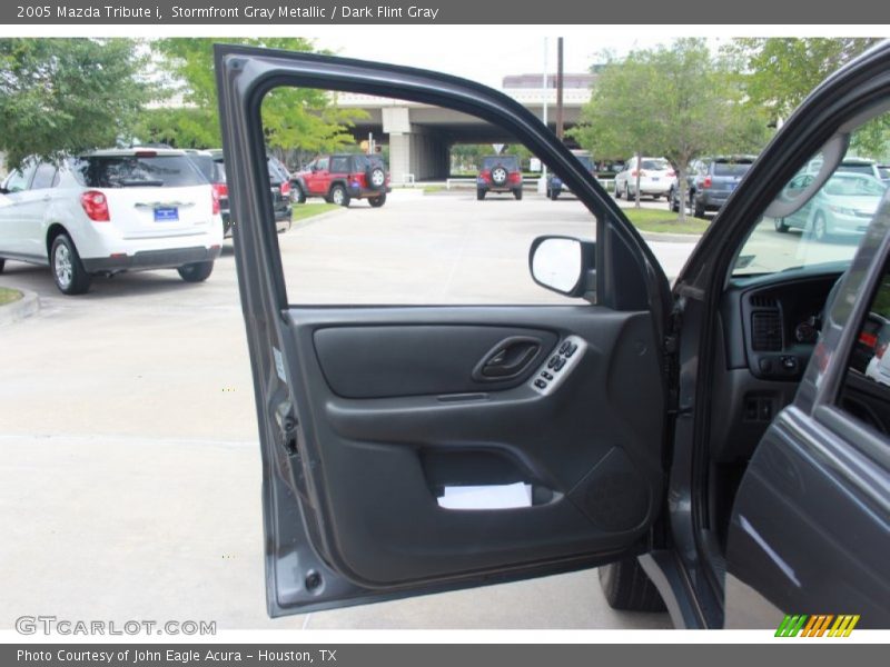 Stormfront Gray Metallic / Dark Flint Gray 2005 Mazda Tribute i