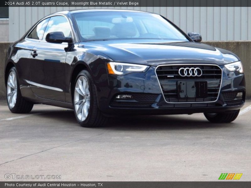 Front 3/4 View of 2014 A5 2.0T quattro Coupe