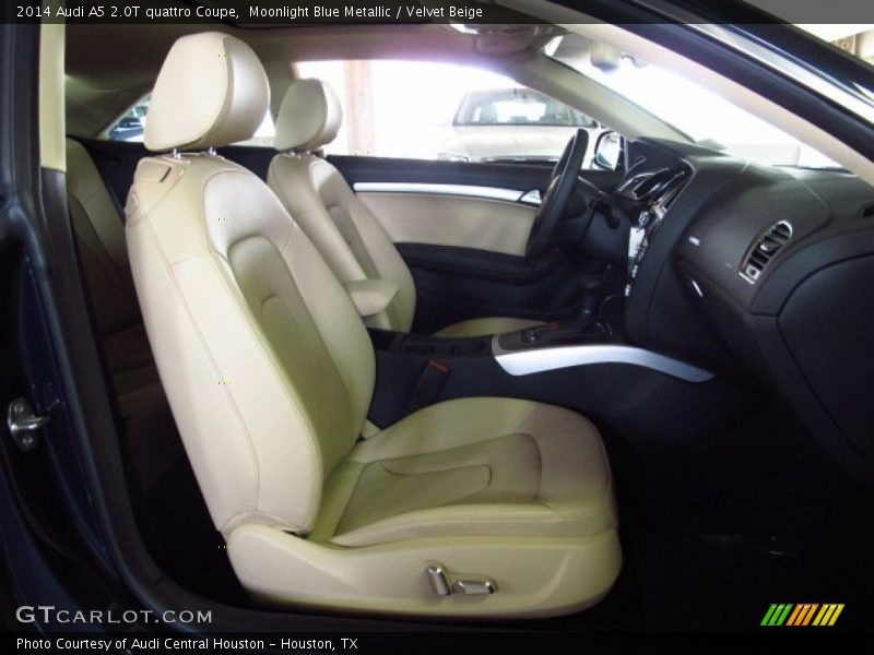 Front Seat of 2014 A5 2.0T quattro Coupe