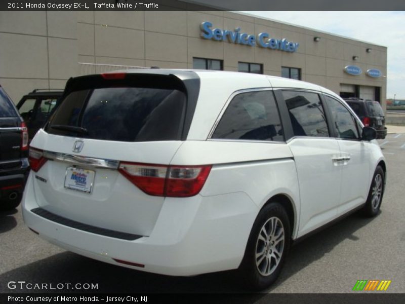 Taffeta White / Truffle 2011 Honda Odyssey EX-L
