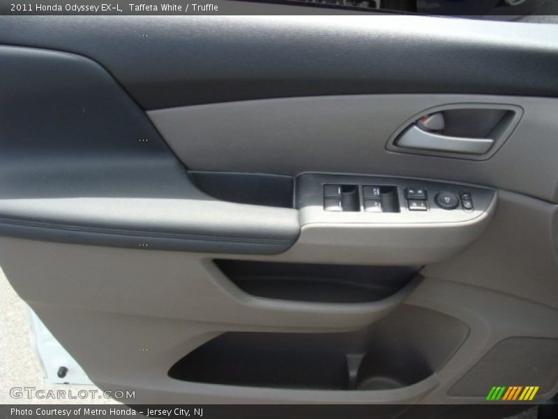 Taffeta White / Truffle 2011 Honda Odyssey EX-L