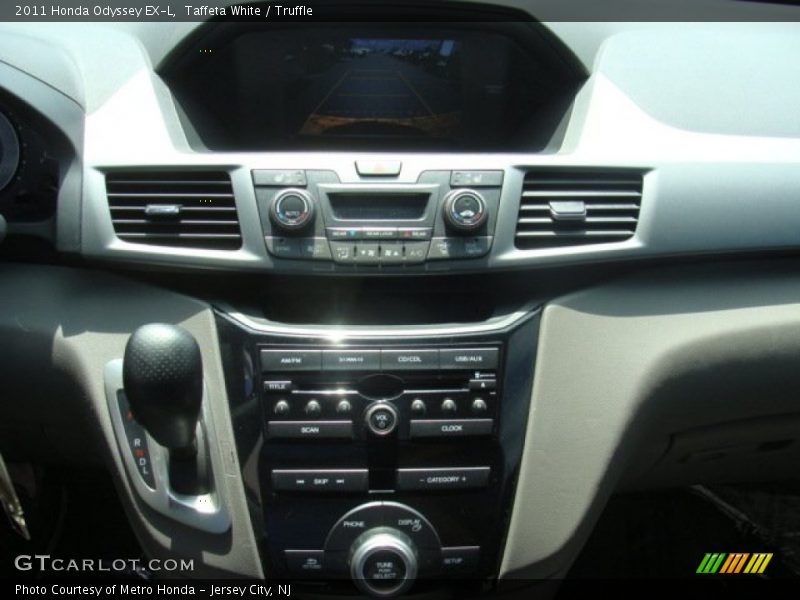 Taffeta White / Truffle 2011 Honda Odyssey EX-L