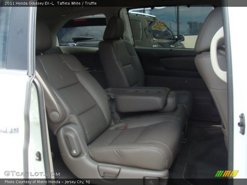 Taffeta White / Truffle 2011 Honda Odyssey EX-L