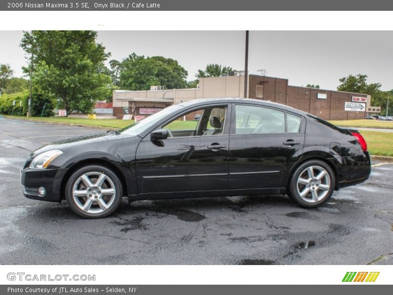 Onyx Black / Cafe Latte 2006 Nissan Maxima 3.5 SE