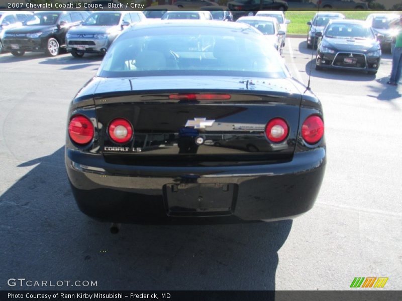 Black / Gray 2007 Chevrolet Cobalt LS Coupe