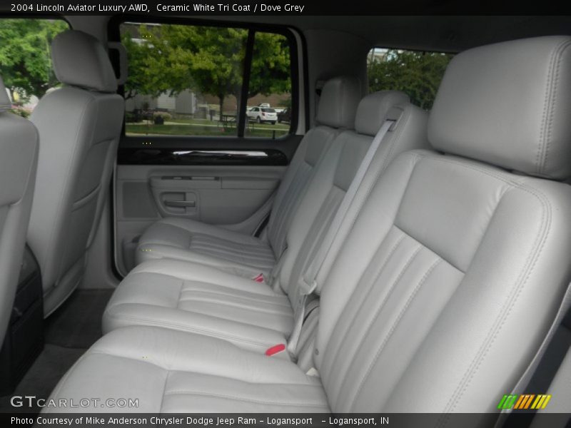 Ceramic White Tri Coat / Dove Grey 2004 Lincoln Aviator Luxury AWD