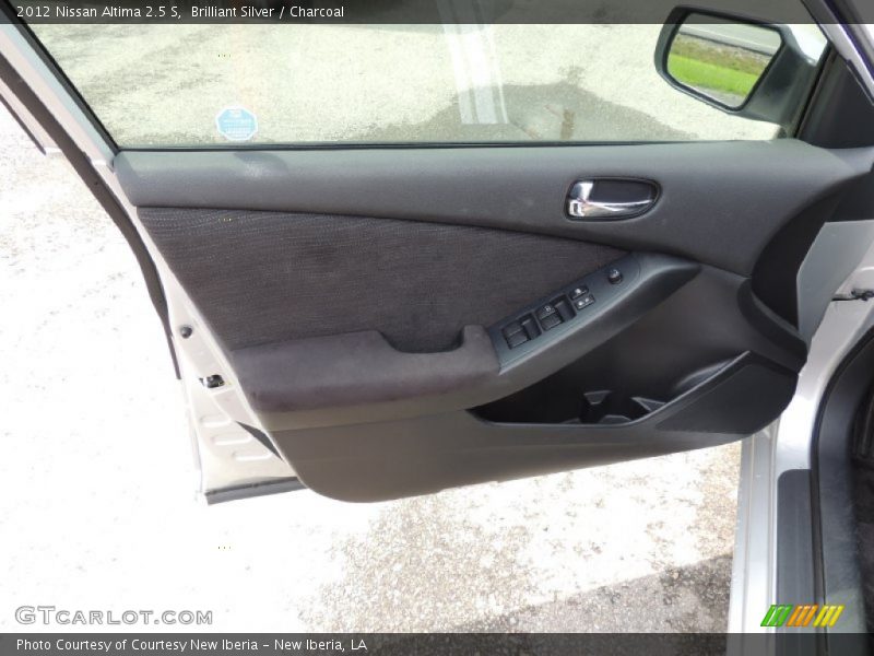 Brilliant Silver / Charcoal 2012 Nissan Altima 2.5 S