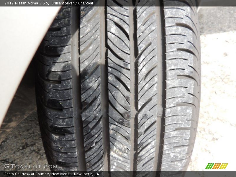 Brilliant Silver / Charcoal 2012 Nissan Altima 2.5 S