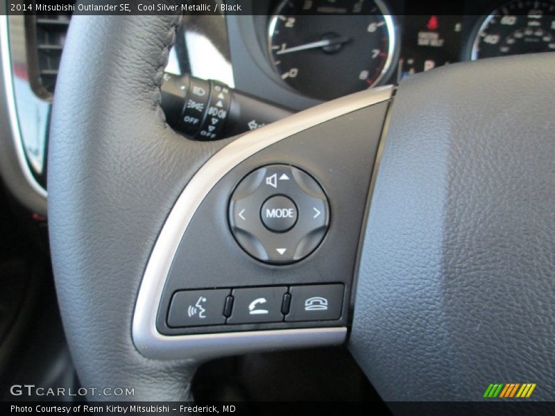 Controls of 2014 Outlander SE