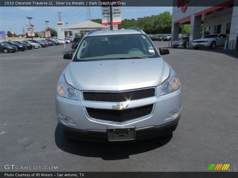 Silver Ice Metallic / Dark Gray/Light Gray 2010 Chevrolet Traverse LS
