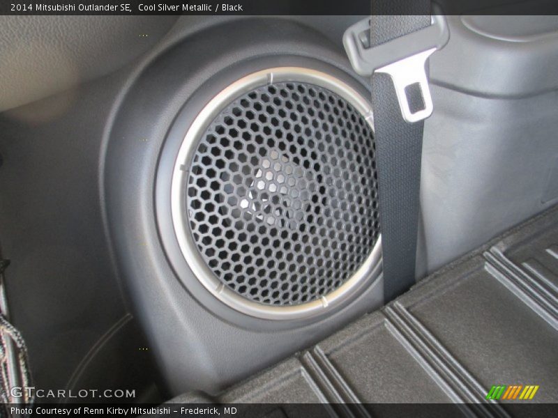 Audio System of 2014 Outlander SE
