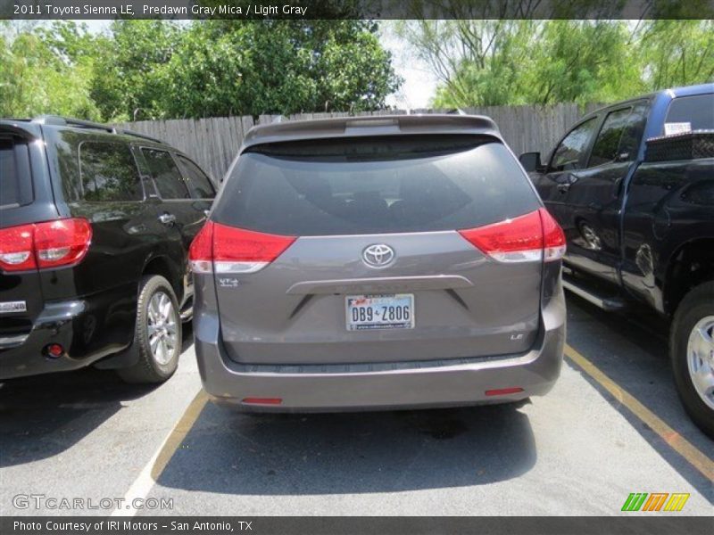 Predawn Gray Mica / Light Gray 2011 Toyota Sienna LE