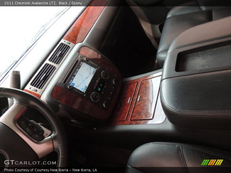 Black / Ebony 2011 Chevrolet Avalanche LTZ