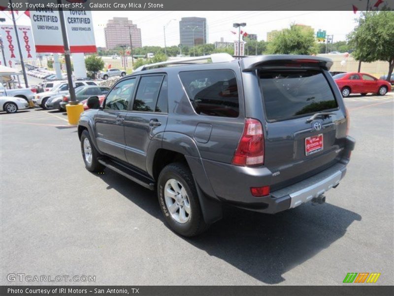 Galactic Gray Mica / Stone 2005 Toyota 4Runner SR5