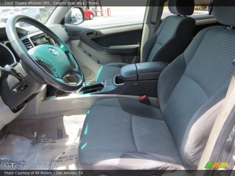 Galactic Gray Mica / Stone 2005 Toyota 4Runner SR5