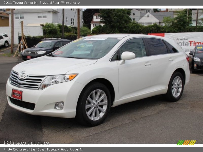 Blizzard Pearl White / Ivory 2011 Toyota Venza I4