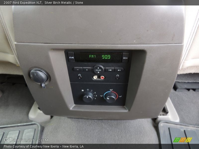 Silver Birch Metallic / Stone 2007 Ford Expedition XLT