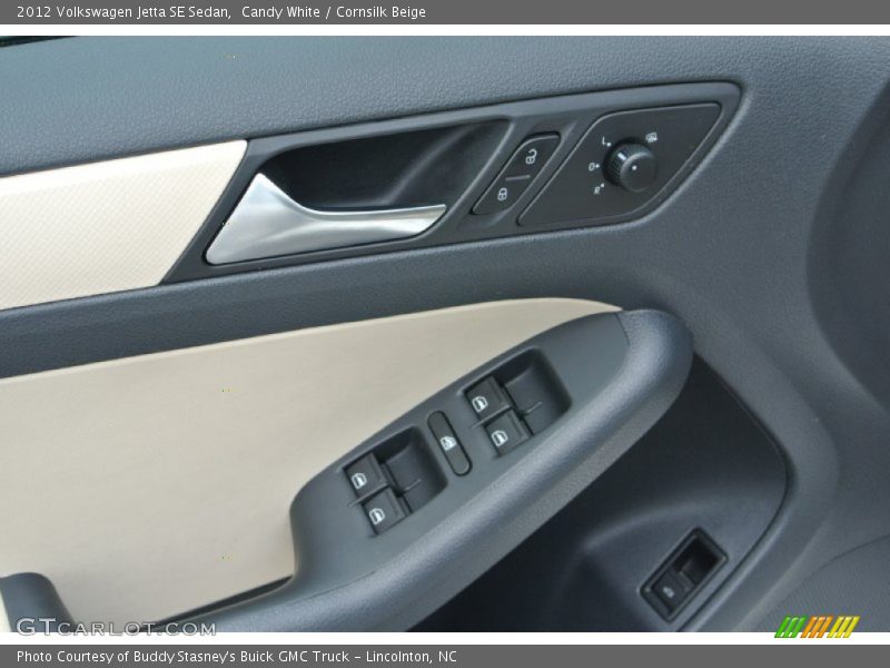 Candy White / Cornsilk Beige 2012 Volkswagen Jetta SE Sedan
