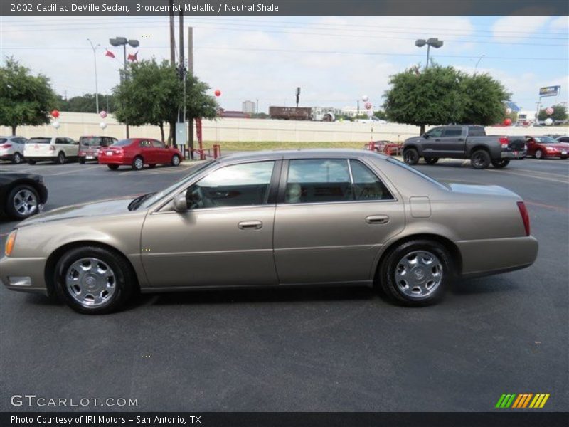 Bronzemist Metallic / Neutral Shale 2002 Cadillac DeVille Sedan