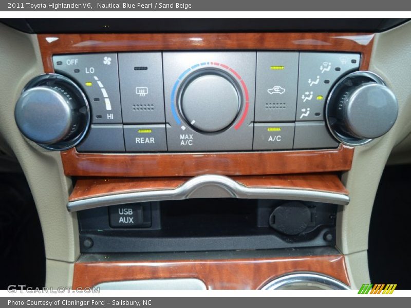 Nautical Blue Pearl / Sand Beige 2011 Toyota Highlander V6