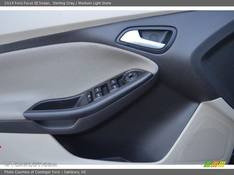 Sterling Gray / Medium Light Stone 2014 Ford Focus SE Sedan