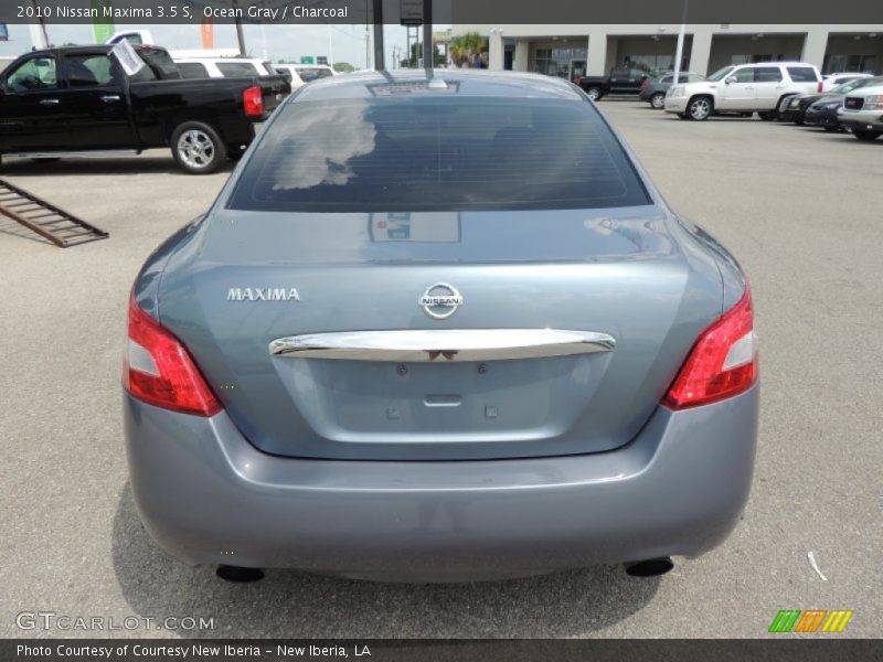 Ocean Gray / Charcoal 2010 Nissan Maxima 3.5 S