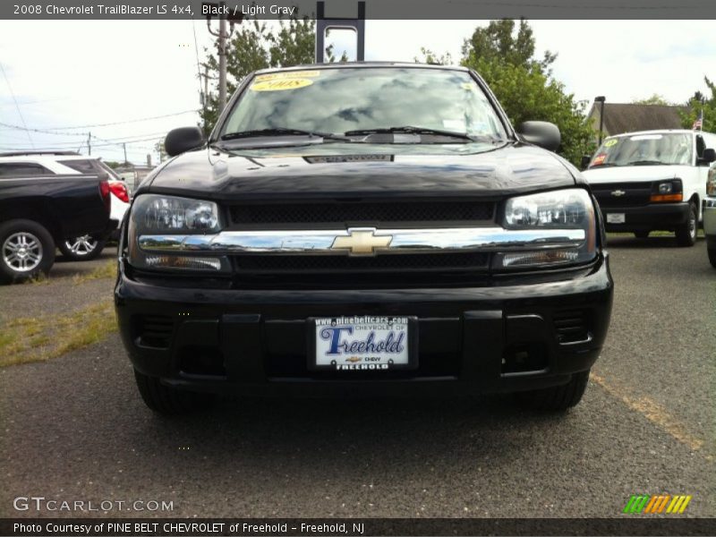 Black / Light Gray 2008 Chevrolet TrailBlazer LS 4x4