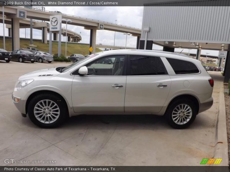 White Diamond Tricoat / Cocoa/Cashmere 2009 Buick Enclave CXL