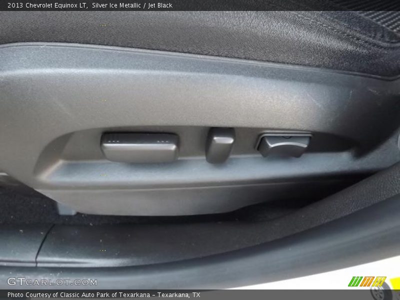Silver Ice Metallic / Jet Black 2013 Chevrolet Equinox LT