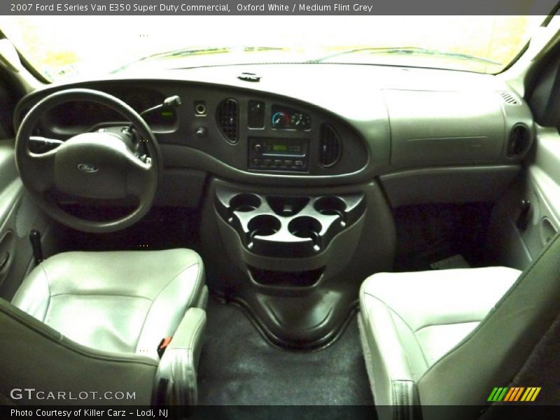 Oxford White / Medium Flint Grey 2007 Ford E Series Van E350 Super Duty Commercial