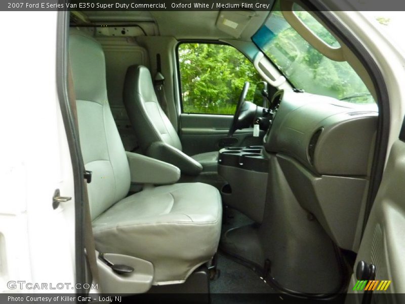 Oxford White / Medium Flint Grey 2007 Ford E Series Van E350 Super Duty Commercial