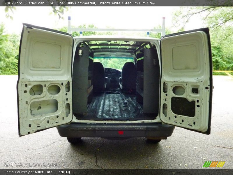 Oxford White / Medium Flint Grey 2007 Ford E Series Van E350 Super Duty Commercial