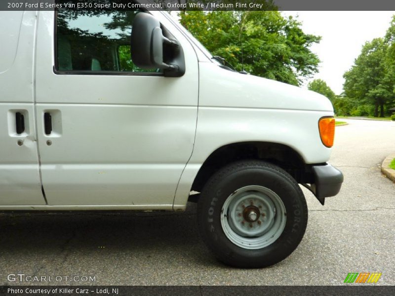 Oxford White / Medium Flint Grey 2007 Ford E Series Van E350 Super Duty Commercial