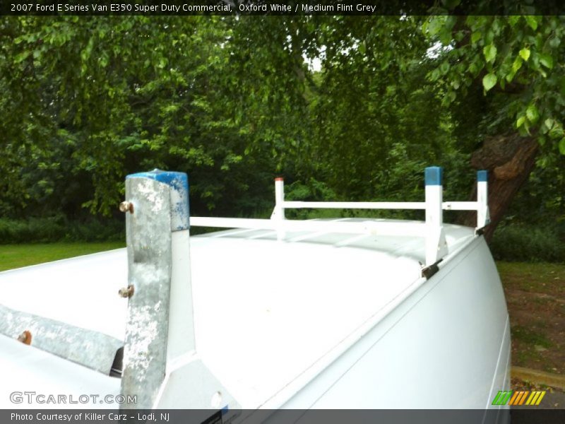 Oxford White / Medium Flint Grey 2007 Ford E Series Van E350 Super Duty Commercial