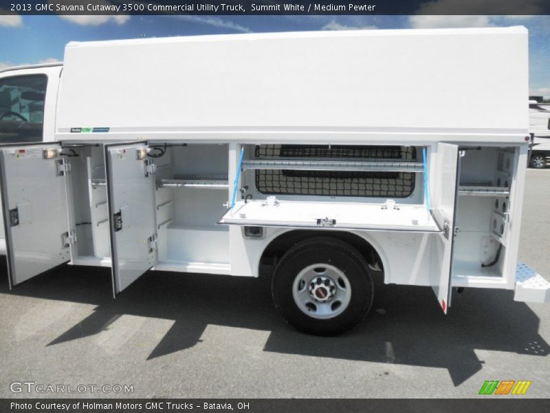 Summit White / Medium Pewter 2013 GMC Savana Cutaway 3500 Commercial Utility Truck