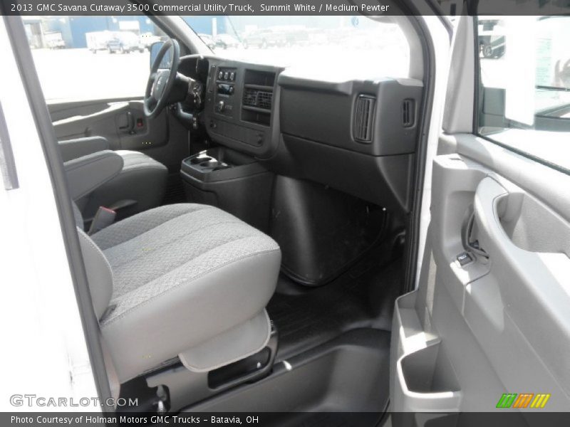 Summit White / Medium Pewter 2013 GMC Savana Cutaway 3500 Commercial Utility Truck