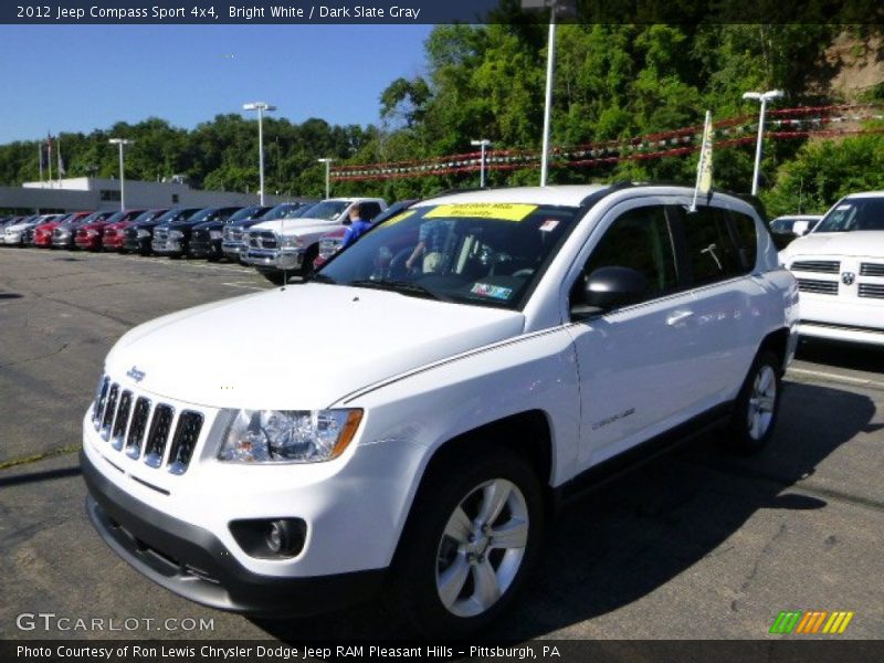 Bright White / Dark Slate Gray 2012 Jeep Compass Sport 4x4