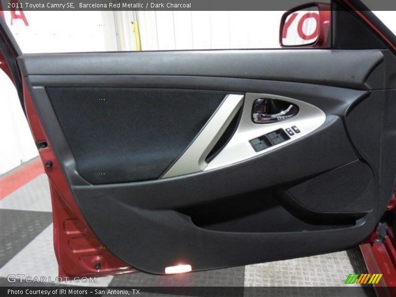 Barcelona Red Metallic / Dark Charcoal 2011 Toyota Camry SE