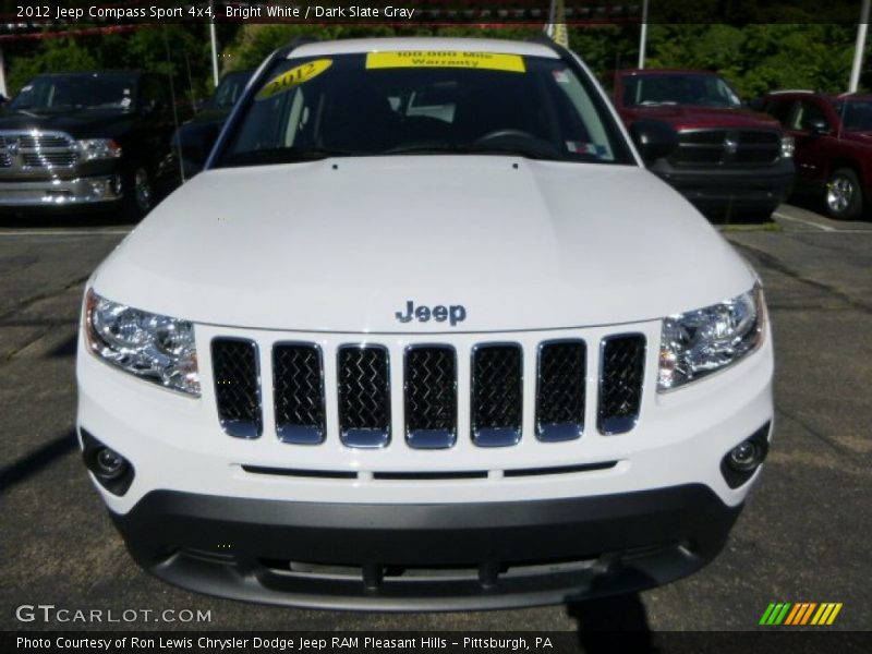 Bright White / Dark Slate Gray 2012 Jeep Compass Sport 4x4