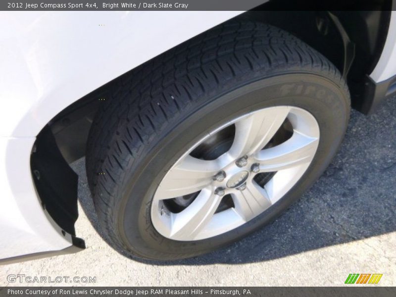 Bright White / Dark Slate Gray 2012 Jeep Compass Sport 4x4
