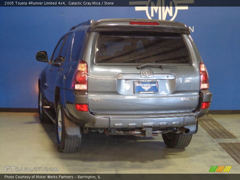 Galactic Gray Mica / Stone 2005 Toyota 4Runner Limited 4x4