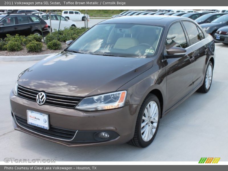 Toffee Brown Metallic / Cornsilk Beige 2011 Volkswagen Jetta SEL Sedan